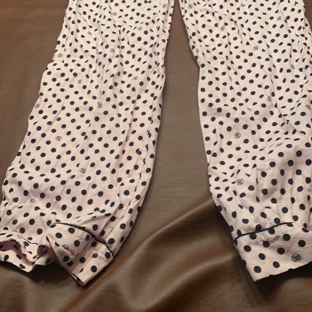 Victoria’s Secret pajama pants small. Pink and black. NWOT. - Picture 6 of 8